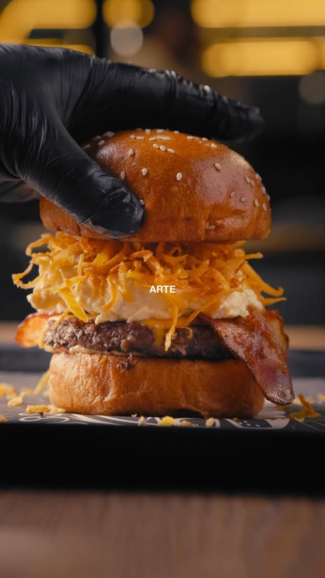 Hamburguesa Angus Burger de cerca